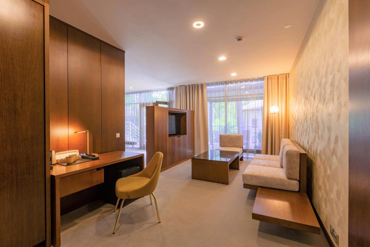 New Rixwell Collection Seaside Hotel Юрмала Экстерьер фото